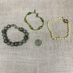 ‎Beaded Bracelet Bundle